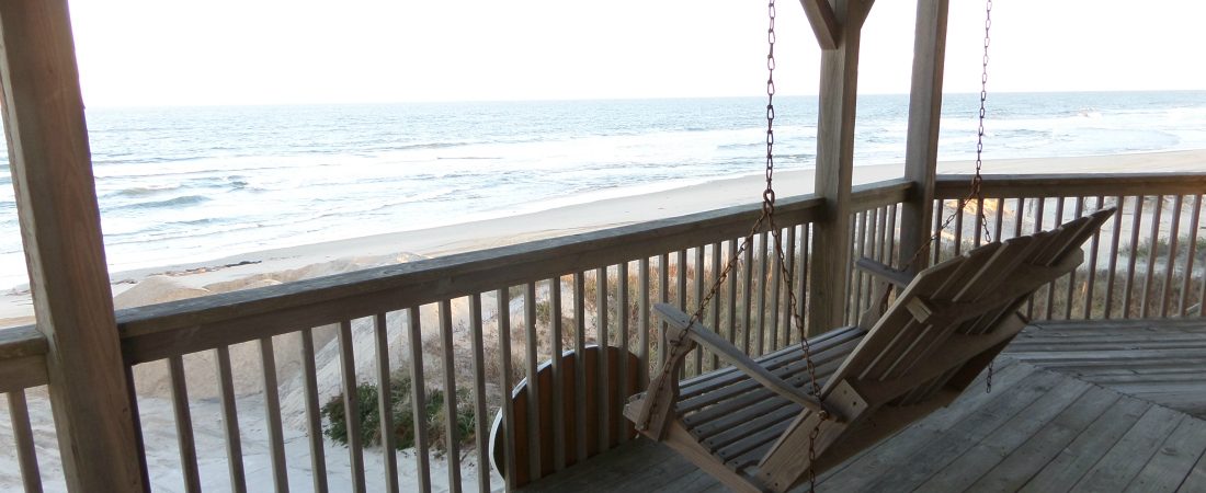 obxrental_porchswing